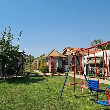 בית הארחה House Varna-2 3*