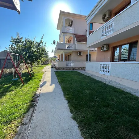 House Varna-2 בית הארחה