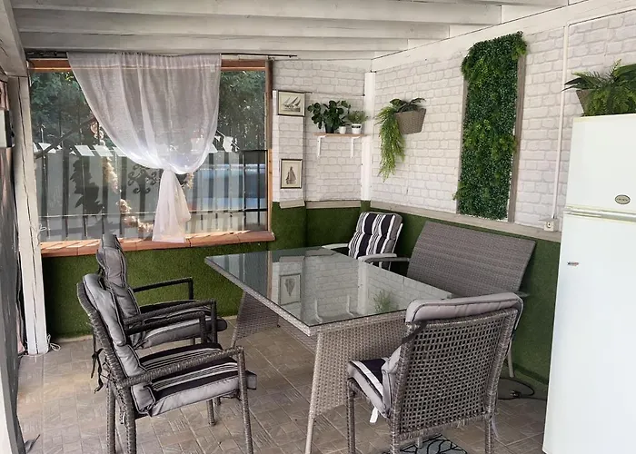 House Varna-2 Къща за гости Крапец